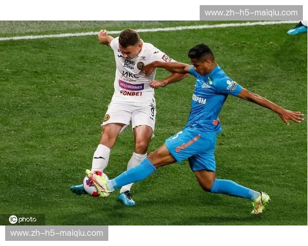 金元足球的巅峰对决：当安郅遇见泽尼特，那段尘封的俄超狂想曲